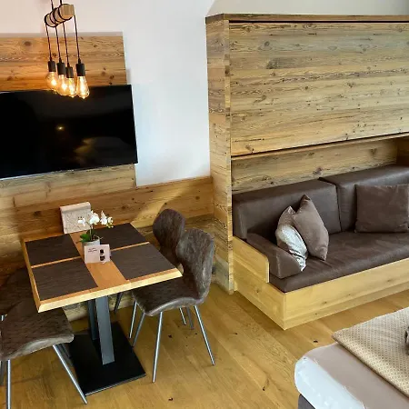 Luna Incl Summercard Zell Am Апартаменты *